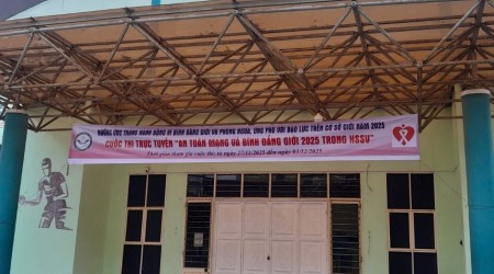 HOẠT ĐỘNG ĐOÀN THỂ