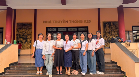 HOẠT ĐỘNG ĐOÀN THỂ